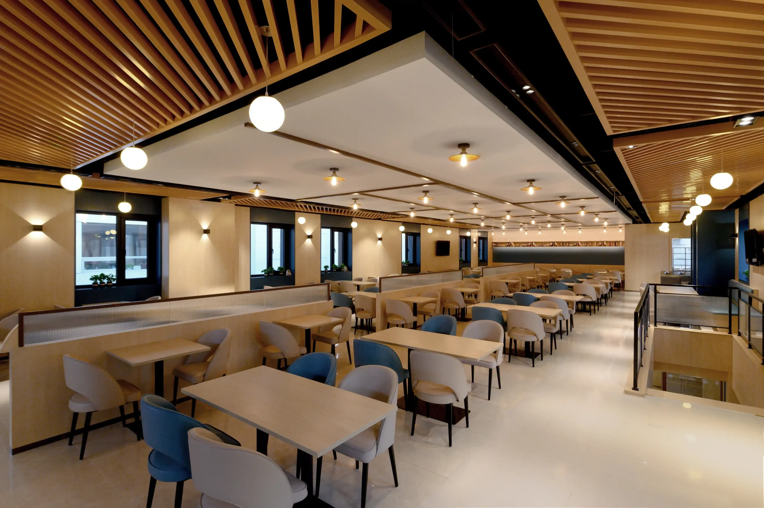 金隅投资物业员工餐厅就餐区2